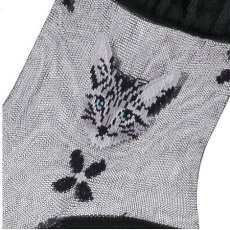 画像8: エトワール海渡　シースルーソックス　クルー丈　カシミヤ混　猫柄《3色、22〜24cm》 3足入【5%特別ポイント品】 (8)