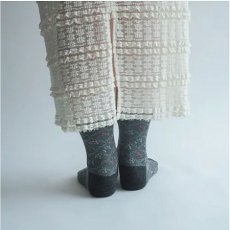 画像7: エトワール海渡　ギュレ　カシミヤ混　お花柄　靴下《3色、22〜25cm》 3足入【5%特別ポイント品】 (7)