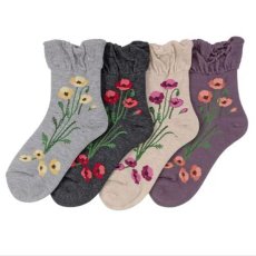 画像1: エトワール海渡　かかとケア　秋冬用美容ソックス　お花柄《4色、22〜24cm》 2足入 (1)