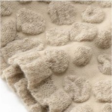 画像3: エトワール海渡　毛混　水玉　ネックウォーマ―《3色、約22×25cm》 (3)