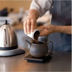 画像5: イラボ釉　珈琲ポット　【常滑焼】《容量：450cc、ペーパーフィルター不要》 (5)